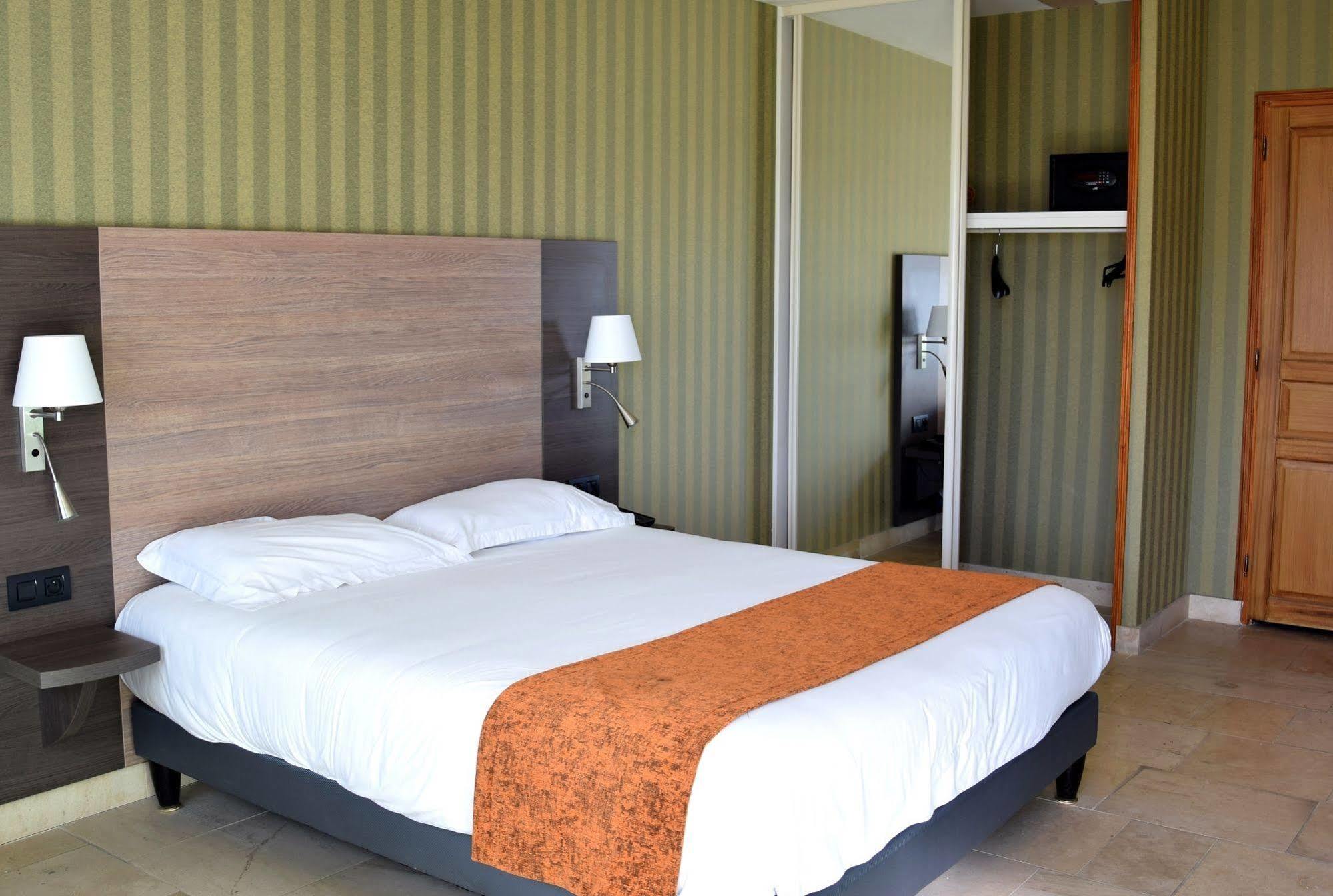 Logis Des Sources Hotel Creney-pres-Troyes Ngoại thất bức ảnh